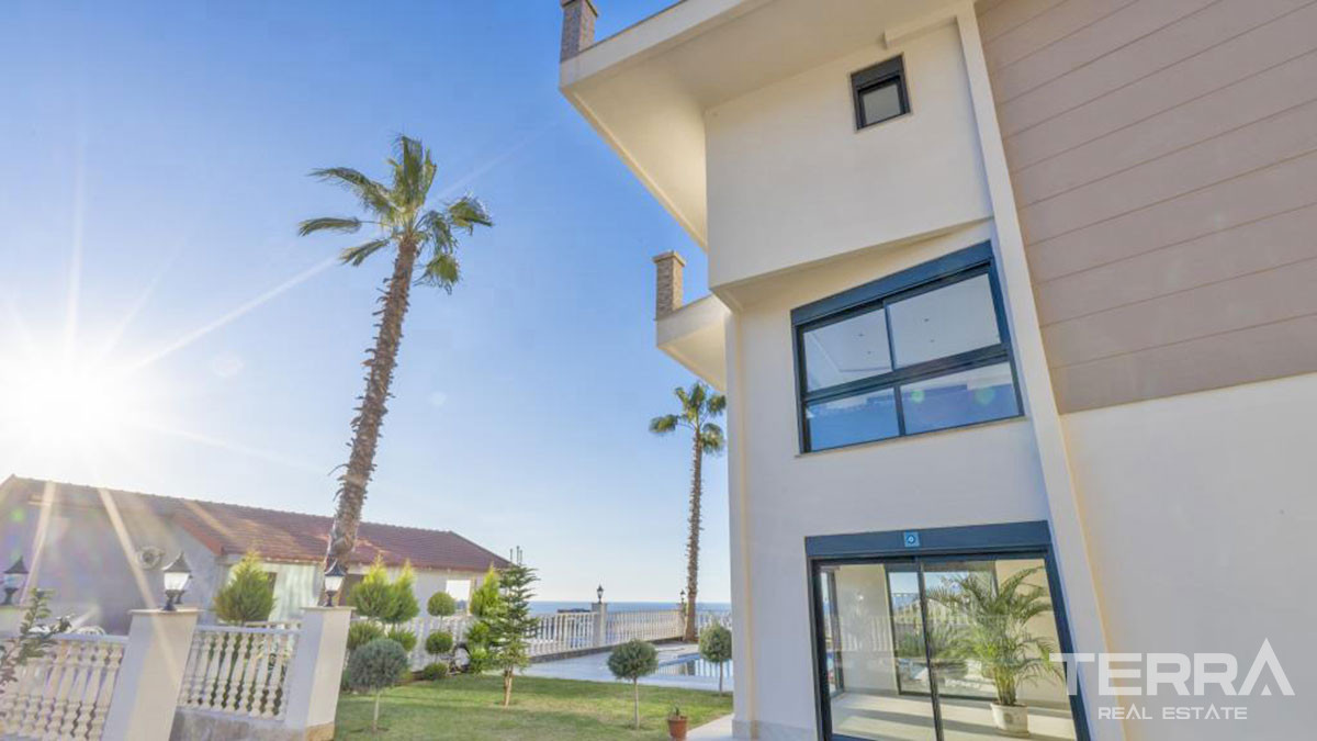 Large Detached Sea View Villas with Swimming Pool in Alanya Kargıcak - 54274