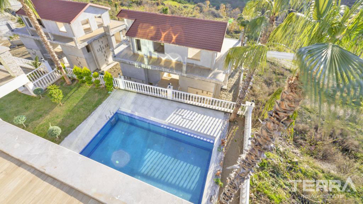 Large Detached Sea View Villas with Swimming Pool in Alanya Kargıcak - 54301