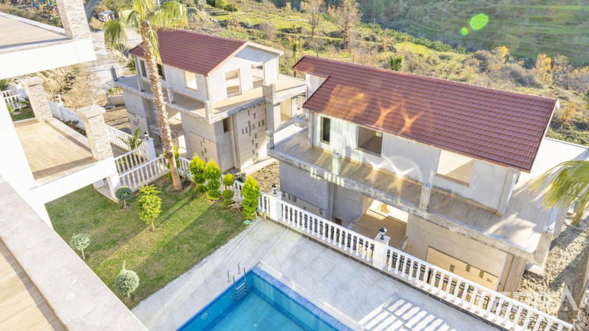Large Detached Sea View Villas with Swimming Pool in Alanya Kargıcak - 54302