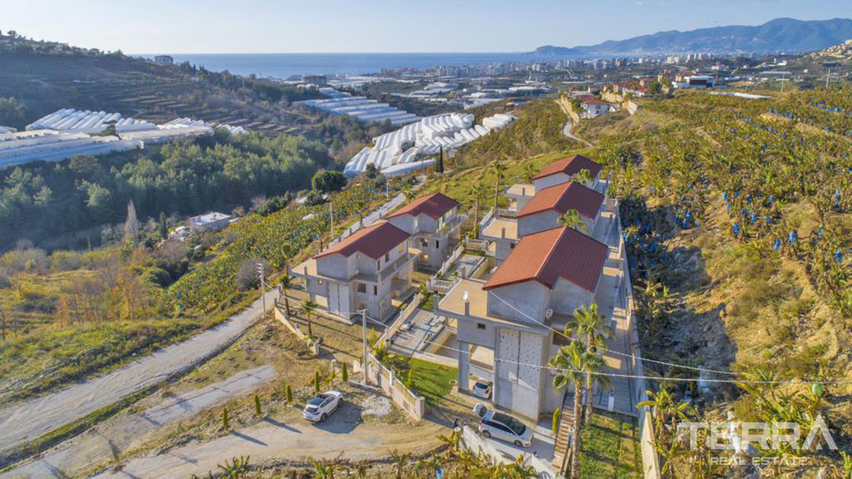 Large Detached Sea View Villas with Swimming Pool in Alanya Kargıcak - 54314