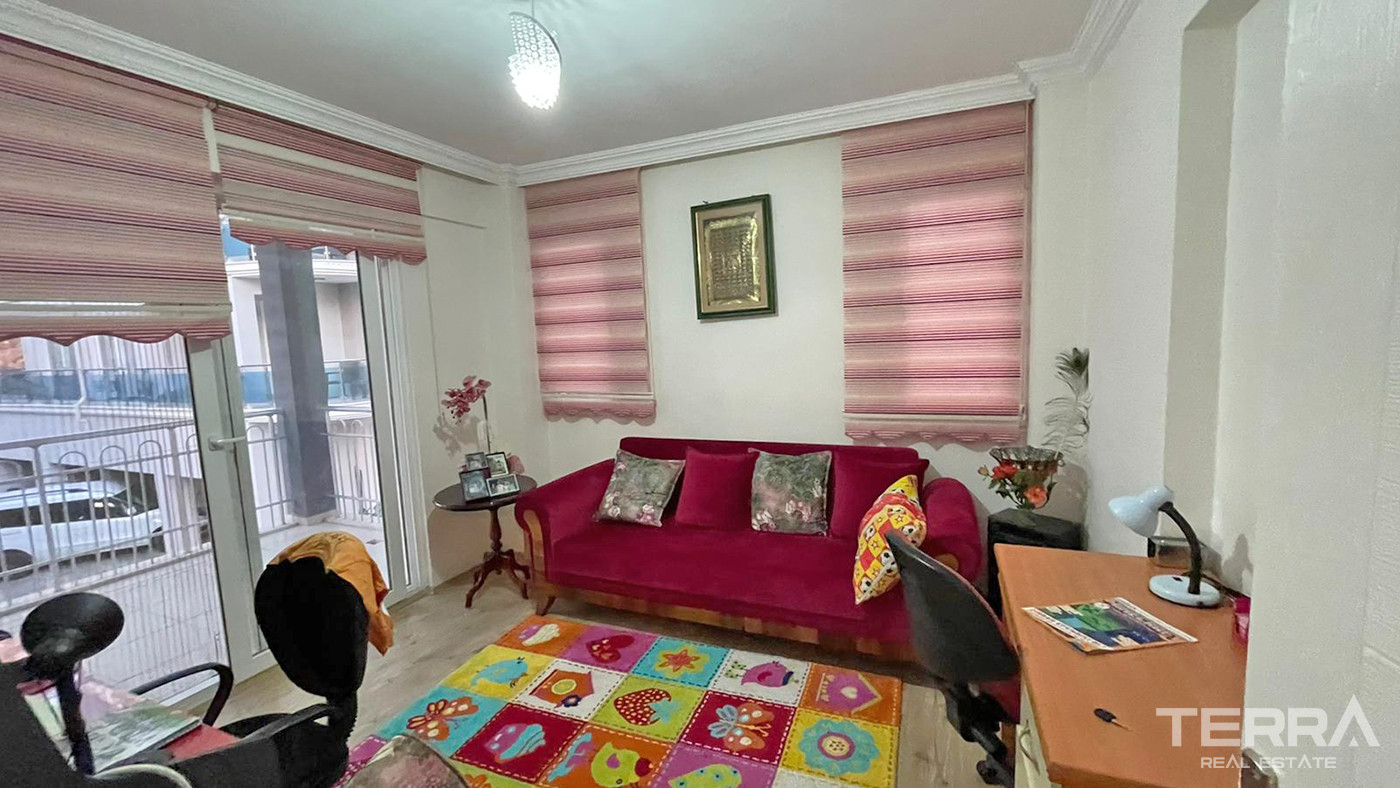 4-Bedroom Sea View Apartment with Shared Pool in Taşyaka, Fethiye - 56736