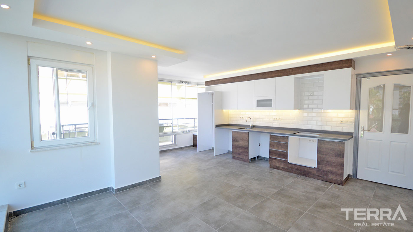 Renovated Apartment in Central Alanya Close to Cleopatra Beach - 54576