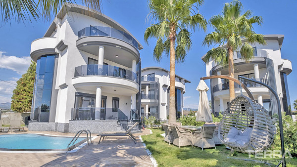 Exklusive 4-Bett-Villen mit privatem Pool in Alanya, Konaklı