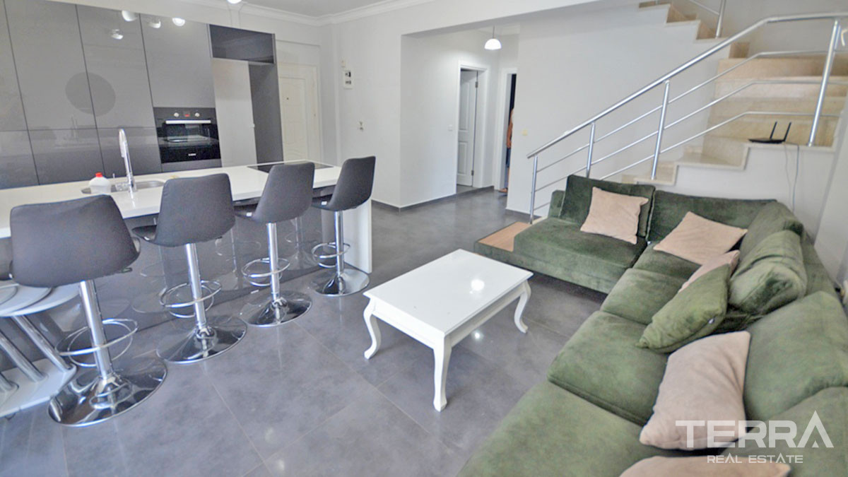 Resale Apartment with Shared Swimming Pool in Fethiye, Caliş - 55084