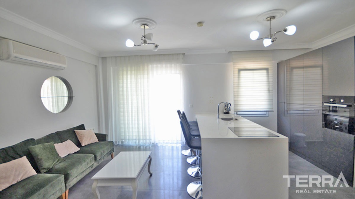 Resale Apartment with Shared Swimming Pool in Fethiye, Caliş - 55089