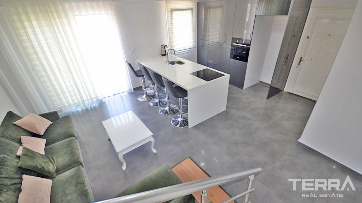 Resale Apartment with Shared Swimming Pool in Fethiye, Caliş - 55090