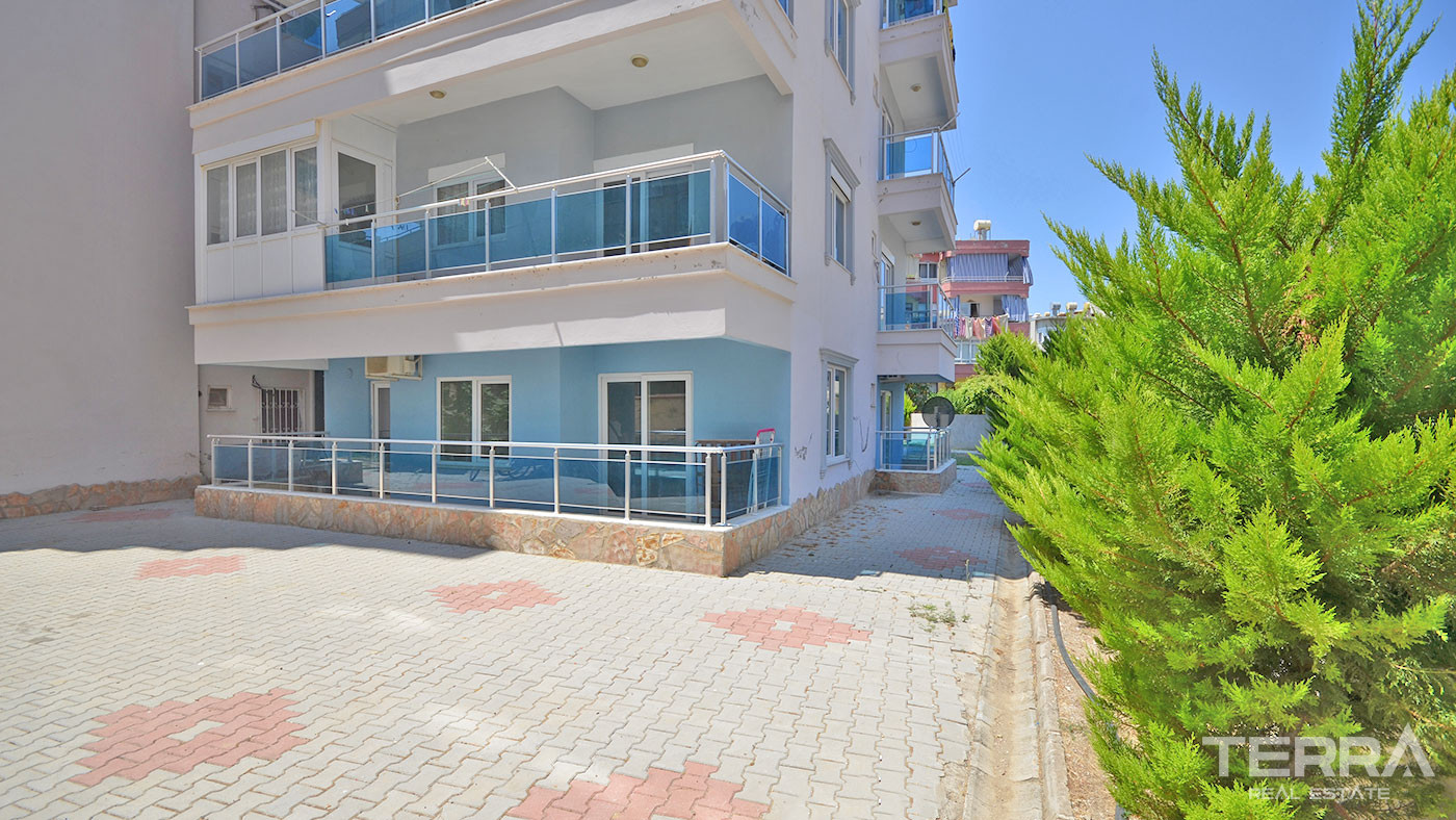Bargain Apartment Only 500 m from the Beach in Alanya, Oba - 55162