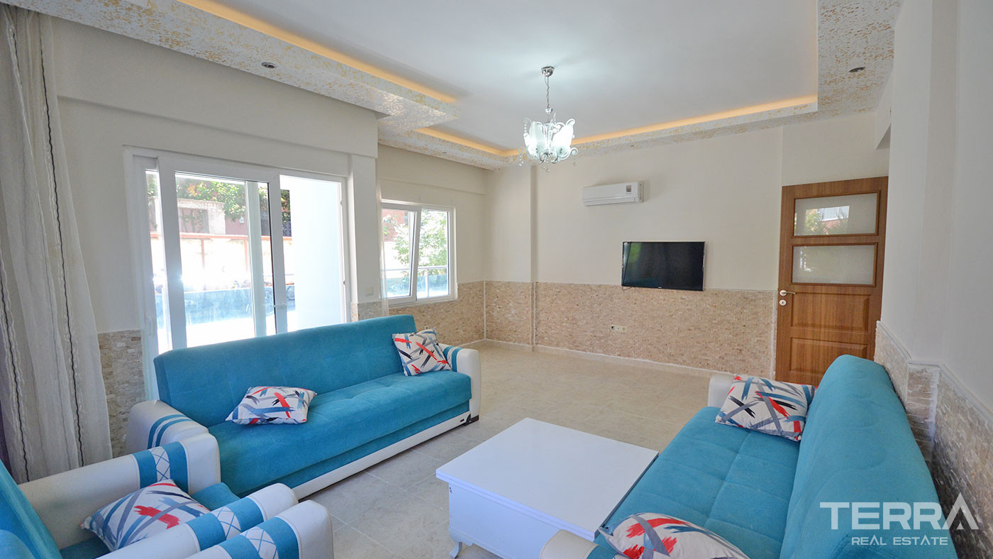 Bargain Apartment Only 500 m from the Beach in Alanya, Oba - 55170