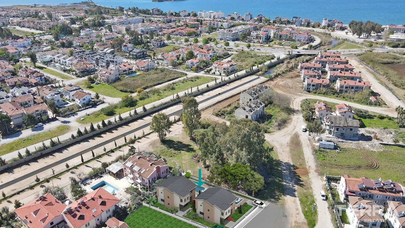 Villa with Private Swimming Pool 900 m from the Beach in Çalış Fethiye - 55218