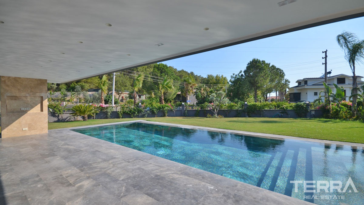 Luxury Villa with Stylish Swimming Pool in Fethiye, Göcek - 55274