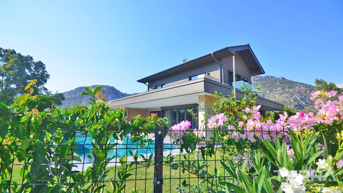 Luxury Villa with Stylish Swimming Pool in Fethiye, Göcek - 55284