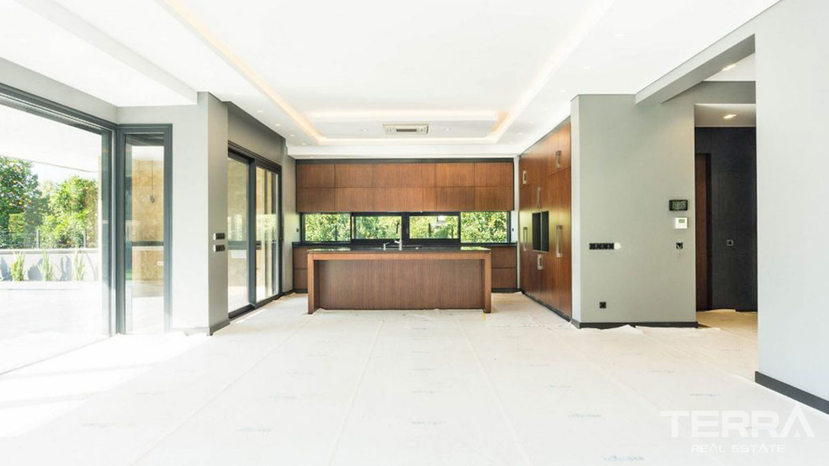 Luxury Villa with Stylish Swimming Pool in Fethiye, Göcek - 55285