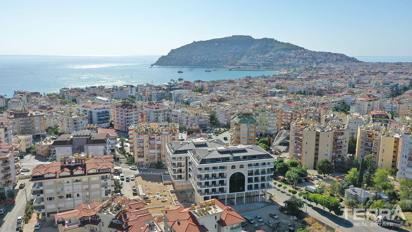 Centrally Located Luxury Apartments with Rich Amenities in Alanya