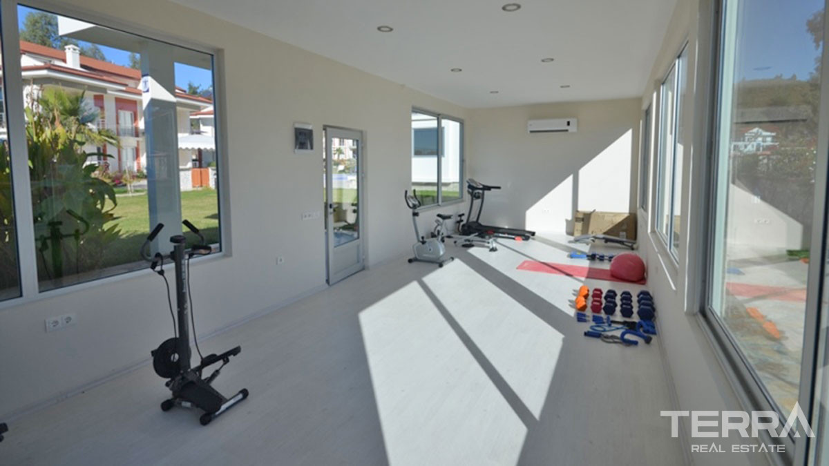 Resale Apartment in Luxury Residential Complex in Çalış, Fethiye - 55442