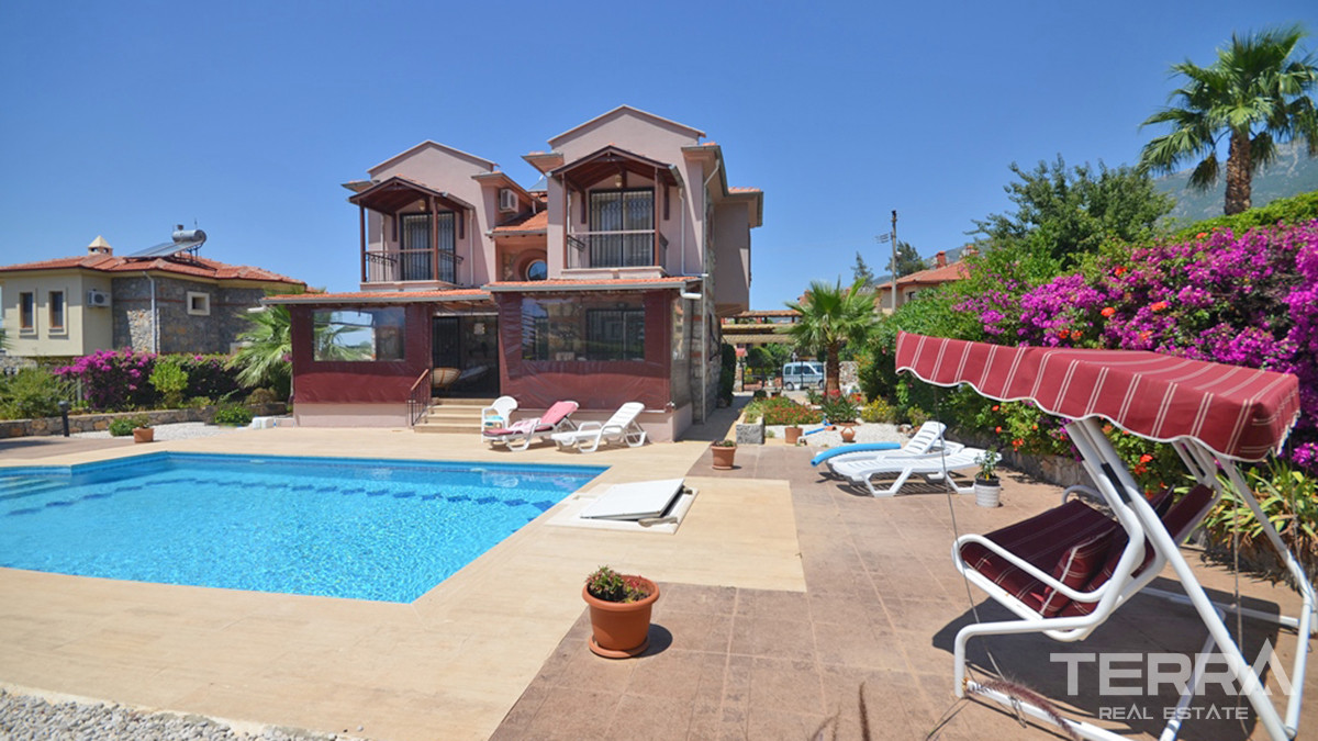 Resale Villa with Private Pool in Fethiye, Ovacık, Ölüdeniz Area - 55557