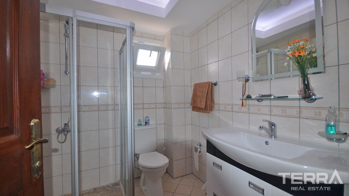 Resale Villa with Private Pool in Fethiye, Ovacık, Ölüdeniz Area - 55564