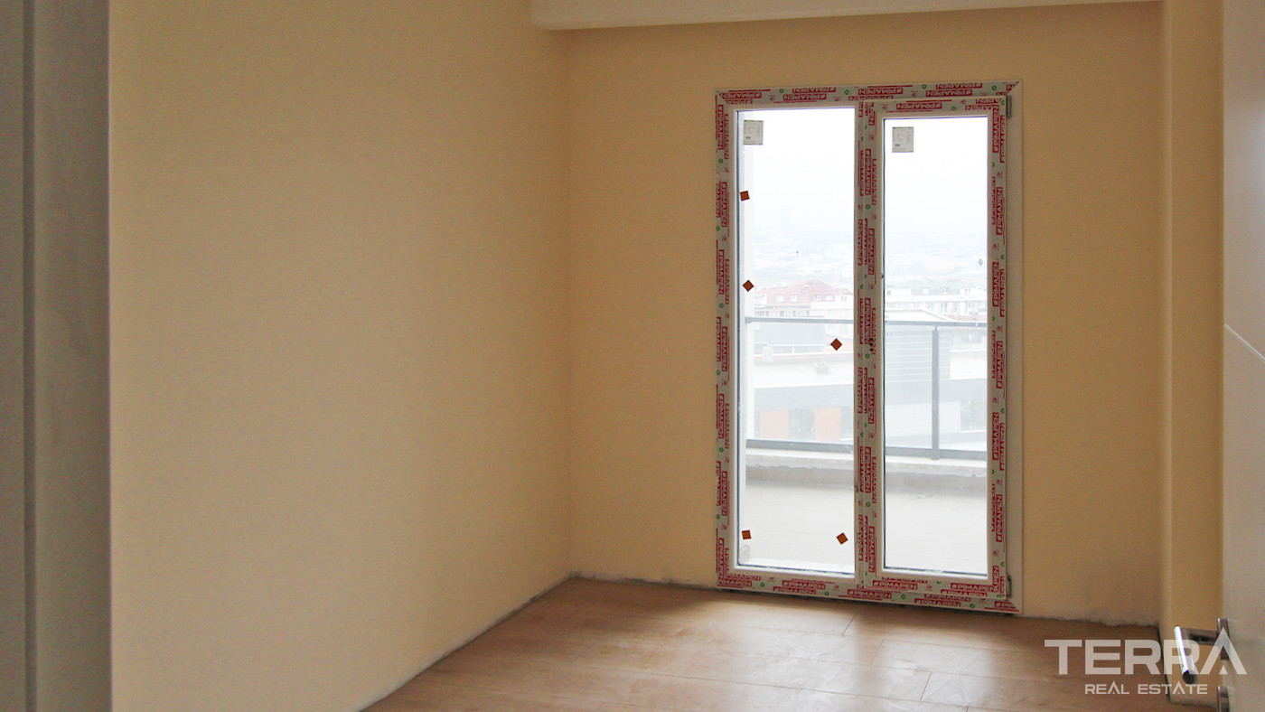 Bargain Apartments with Rich Complex Amenities in Istanbul Beylikdüzü - 55689