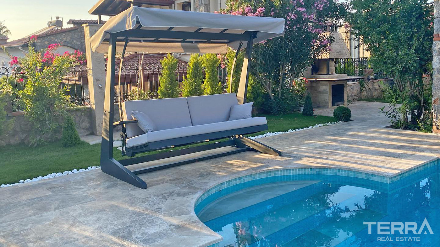 Resale Villa with Large Swimming Pool and Mountain View in Fethiye - 55776