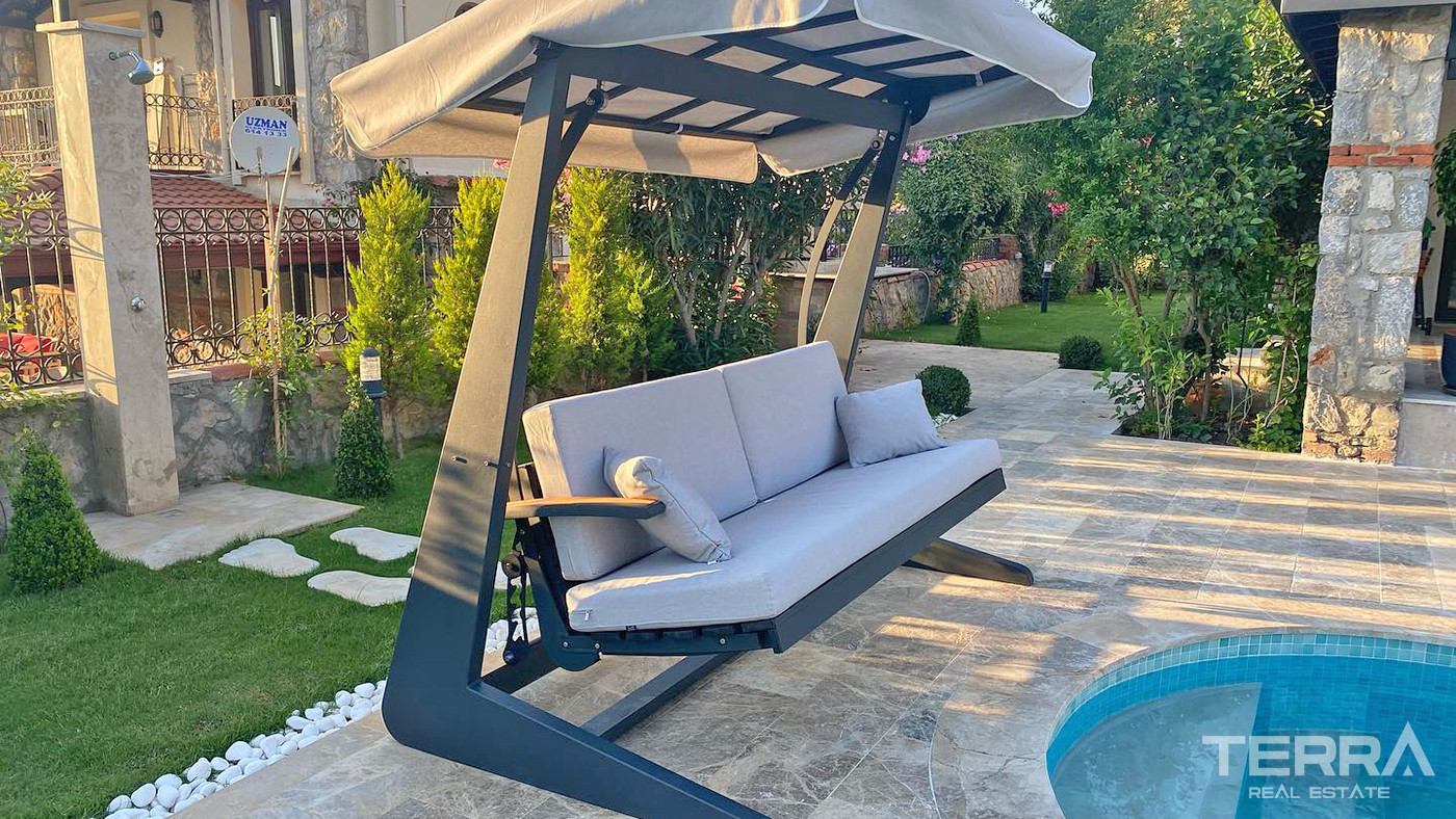 Resale Villa with Large Swimming Pool and Mountain View in Fethiye - 55783