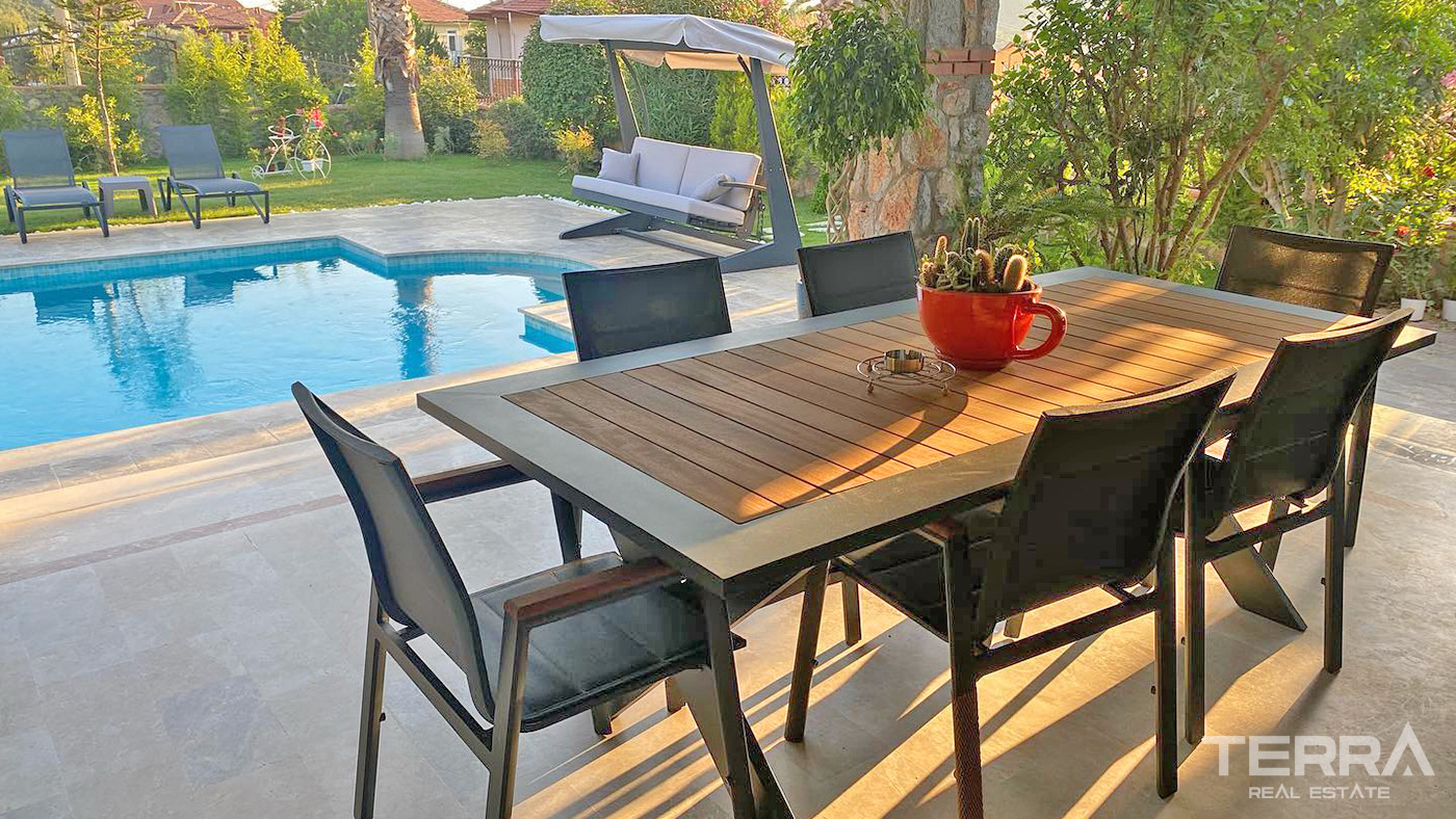 Resale Villa with Large Swimming Pool and Mountain View in Fethiye - 55784