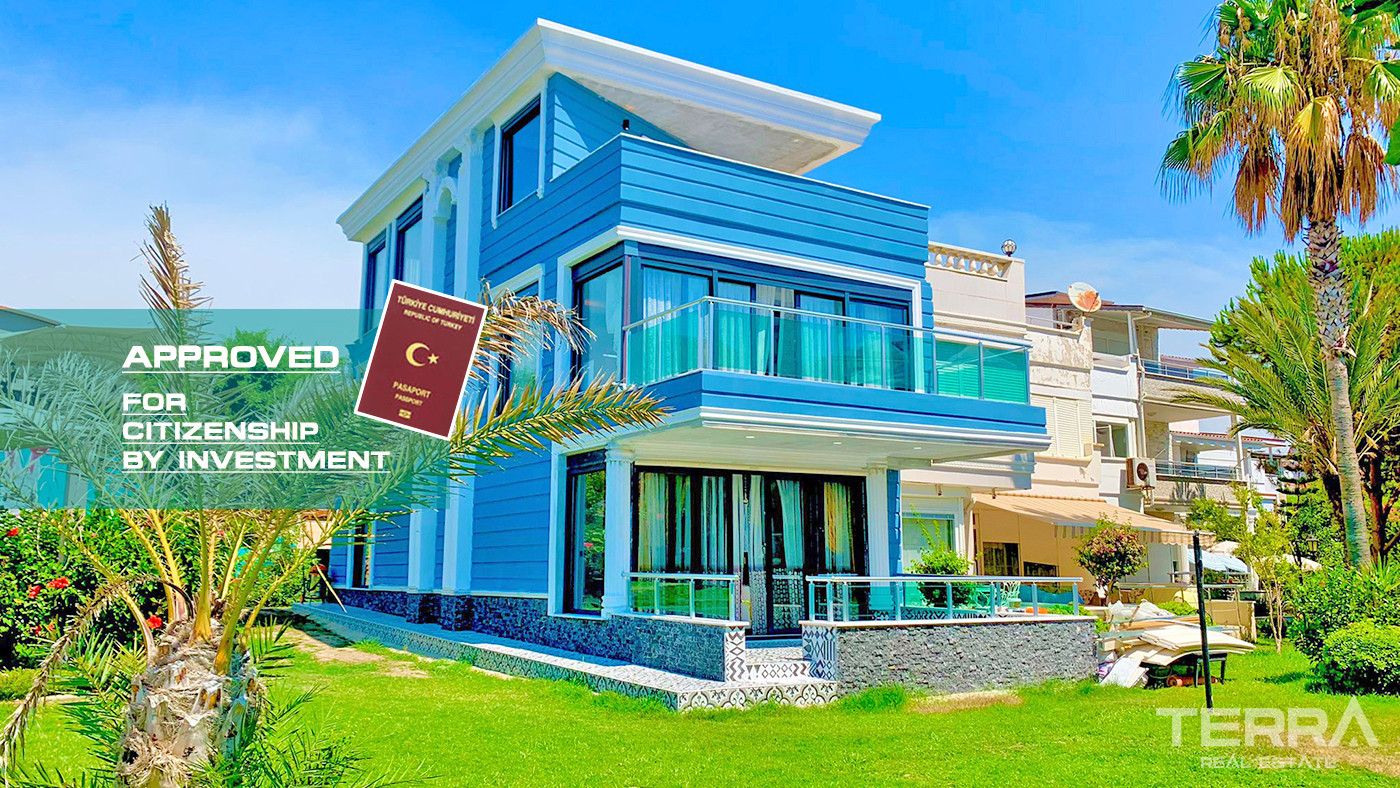 Fully Renovated Villa at Seafront Location in Alanya Konaklı