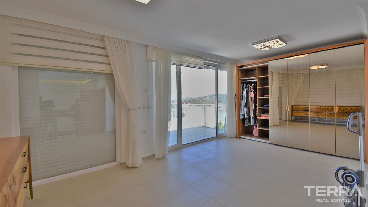 Luxury Villa with Amazing Pool and View in Fethiye, Ovacık, Ölüdeniz - 55985