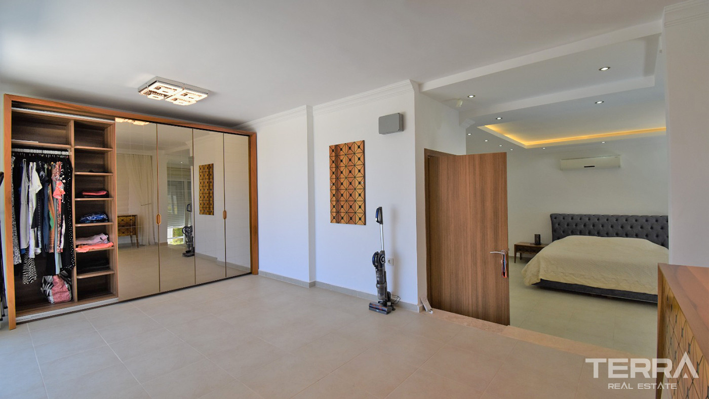Luxury Villa with Amazing Pool and View in Fethiye, Ovacık, Ölüdeniz - 55994
