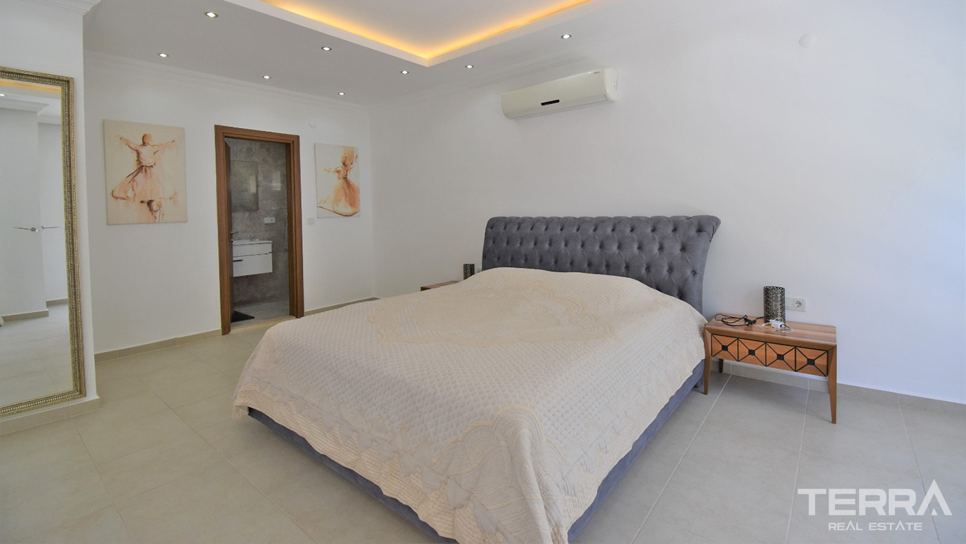 Luxury Villa with Amazing Pool and View in Fethiye, Ovacık, Ölüdeniz - 55995