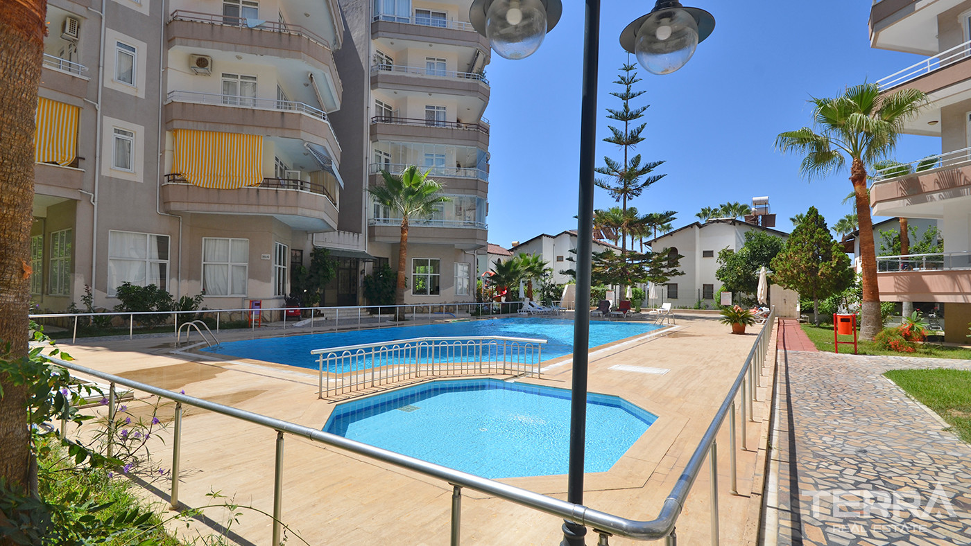 2-Bedroom Apartment with Sea View in Mahmutlar, Alanya - 56009