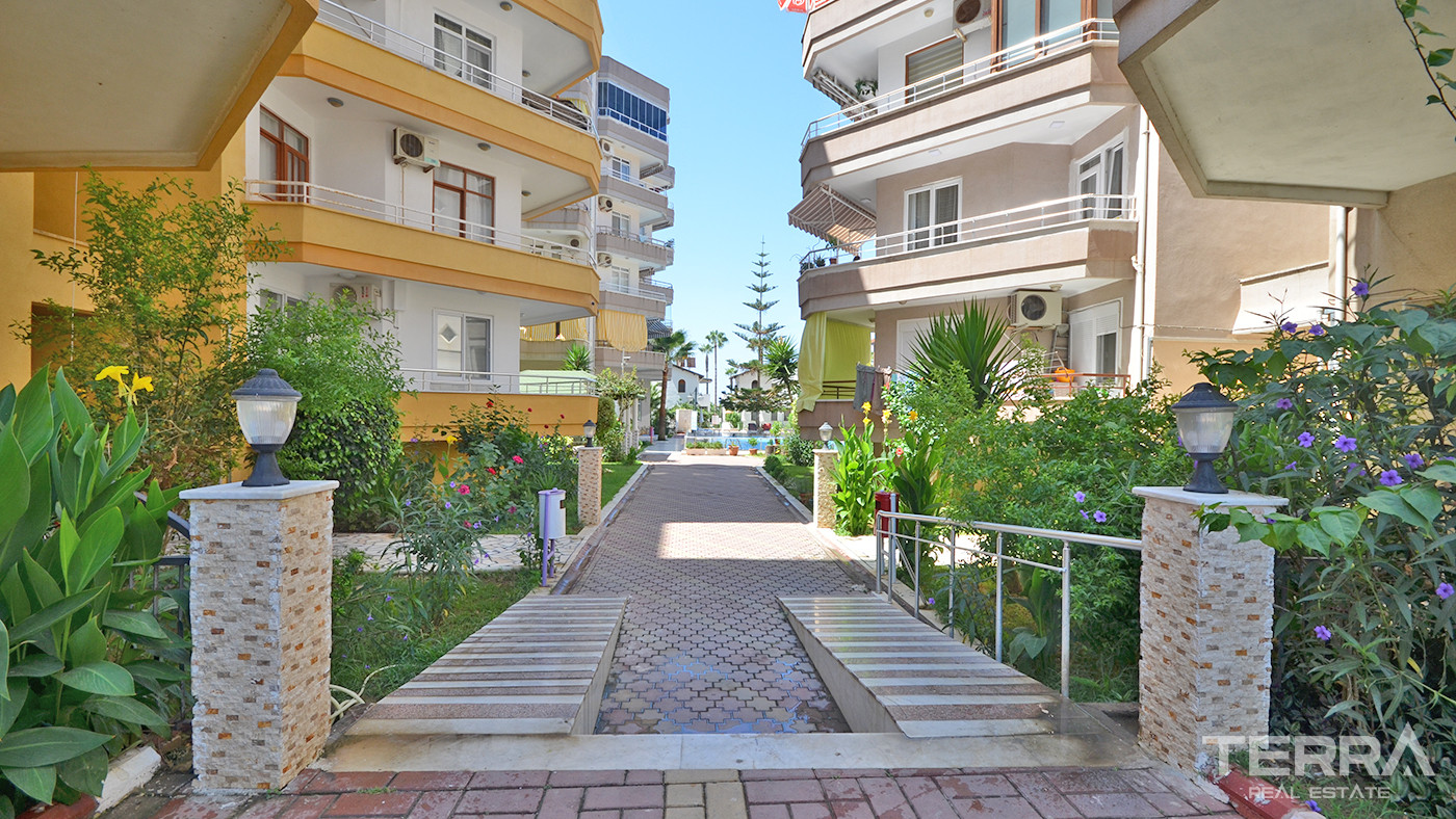 2-Bedroom Apartment with Sea View in Mahmutlar, Alanya - 56015