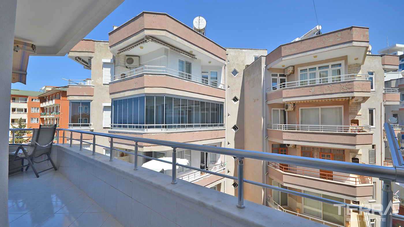 2-Bedroom Apartment with Sea View in Mahmutlar, Alanya - 56022