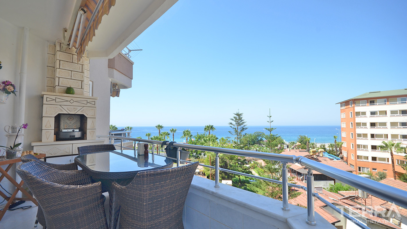 2-Bedroom Apartment with Sea View in Mahmutlar, Alanya - 56024