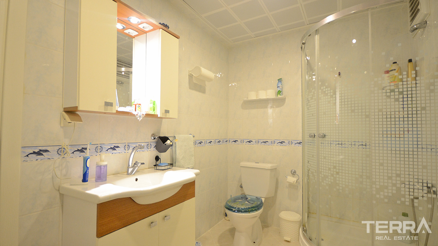 2-Bedroom Apartment with Sea View in Mahmutlar, Alanya - 56029