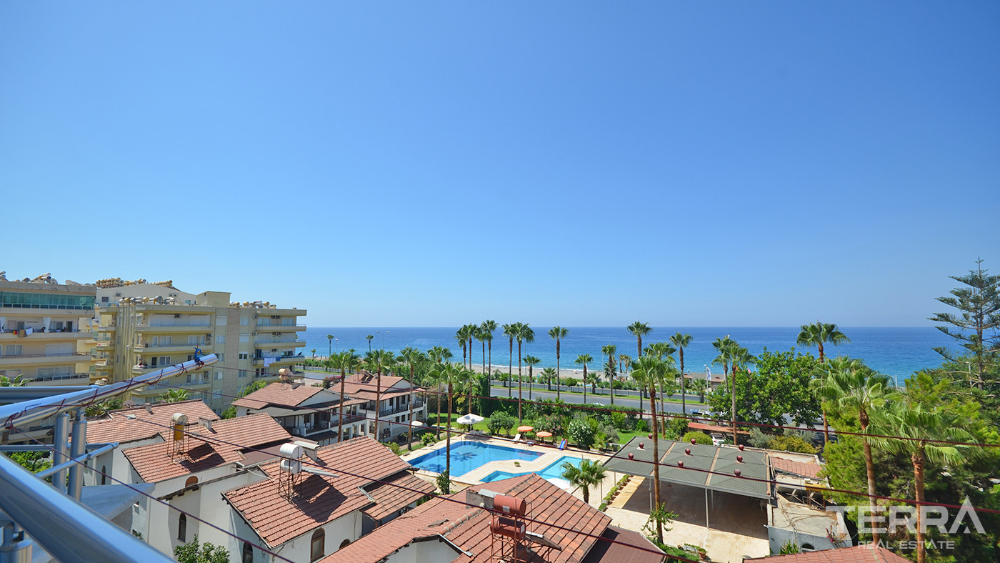 2-Bedroom Apartment with Sea View in Mahmutlar, Alanya - 56033