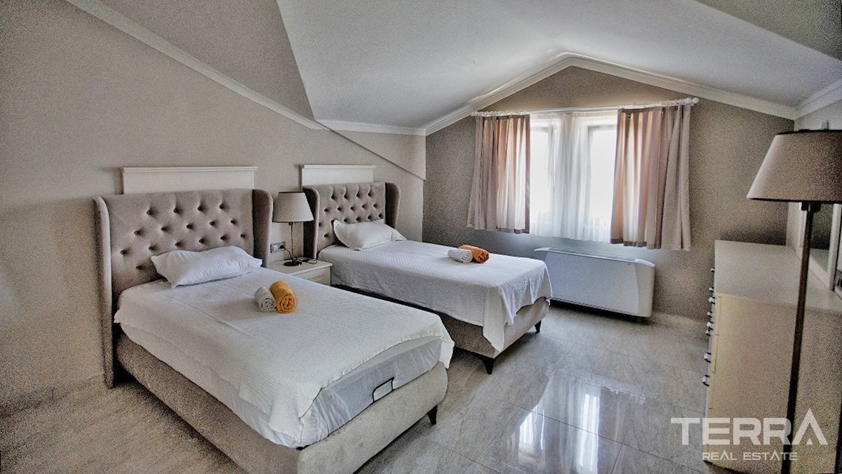 Investment New Villa with Outdoor and Indoor Pools in Fethiye, Ovacık - 56168