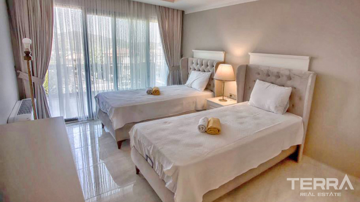 Investment New Villa with Outdoor and Indoor Pools in Fethiye, Ovacık - 56171