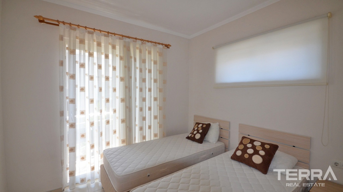 Resale Apartments in Fethiye, Çalış, Walking Distance to the Beach - 56399
