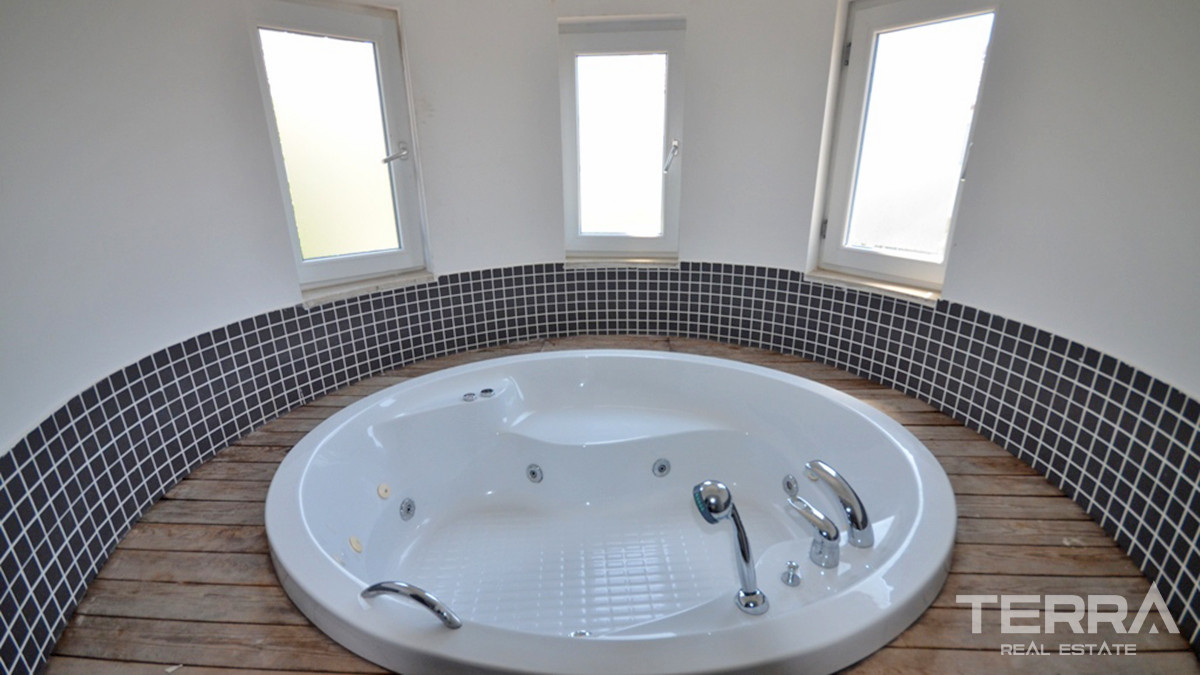 Resale Apartments in Fethiye, Çalış, Walking Distance to the Beach - 56410