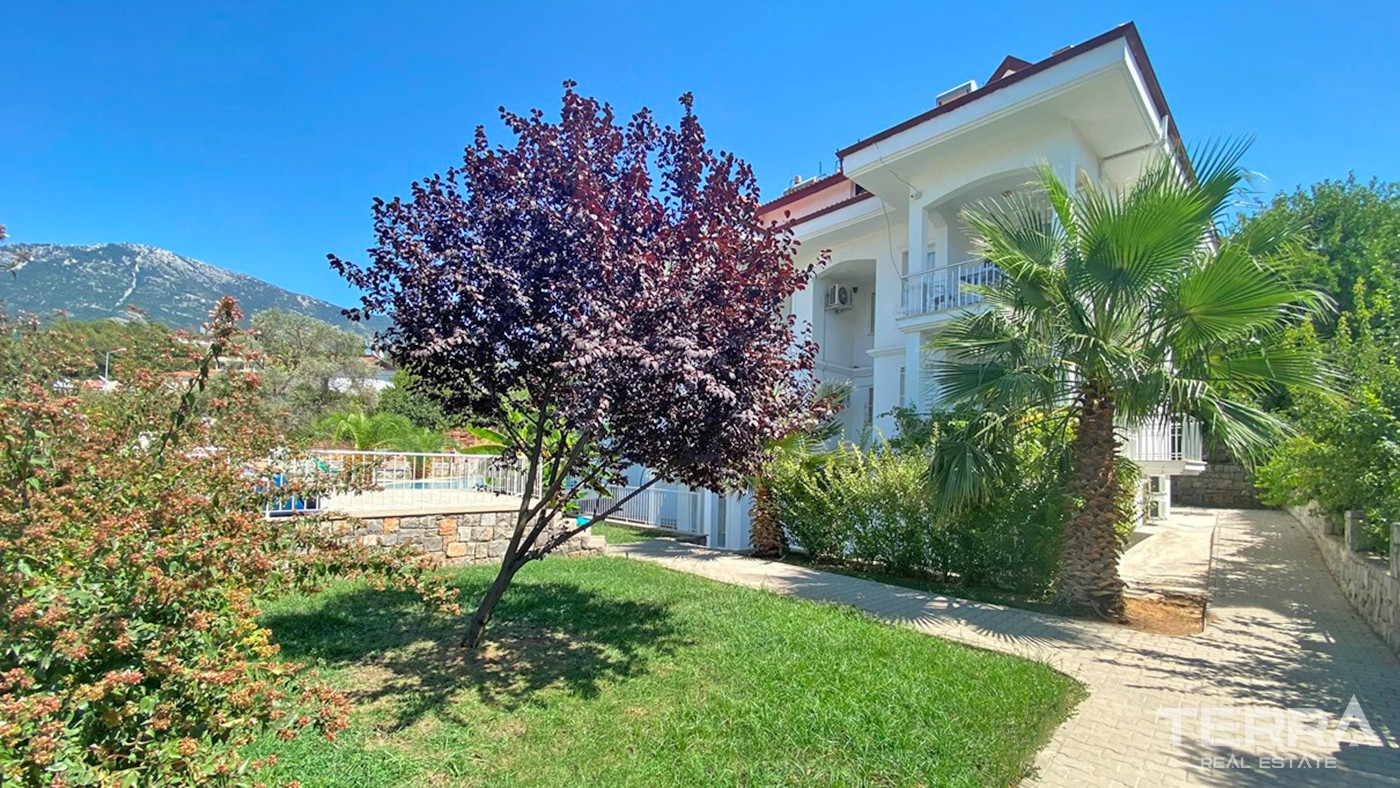Resale Apartment with Pool and Mountain View in Fethiye, Hisarönü - 56537