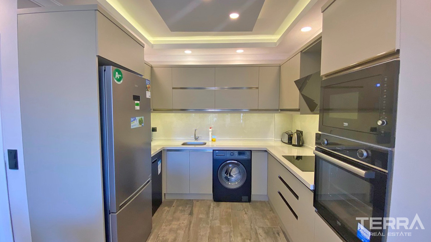 Resale Apartment with Pool and Mountain View in Fethiye, Hisarönü - 56556