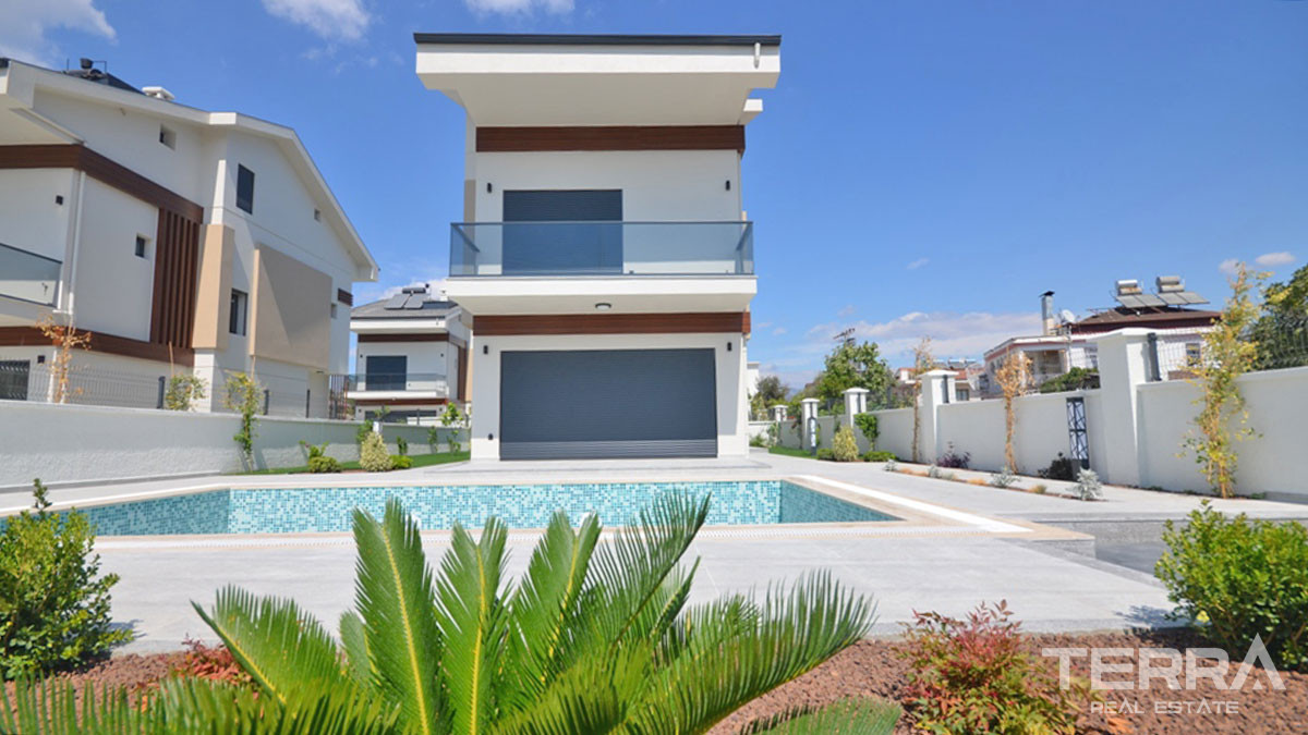 Detached Villas with Private Pool in Fethiye Town Center - 58285