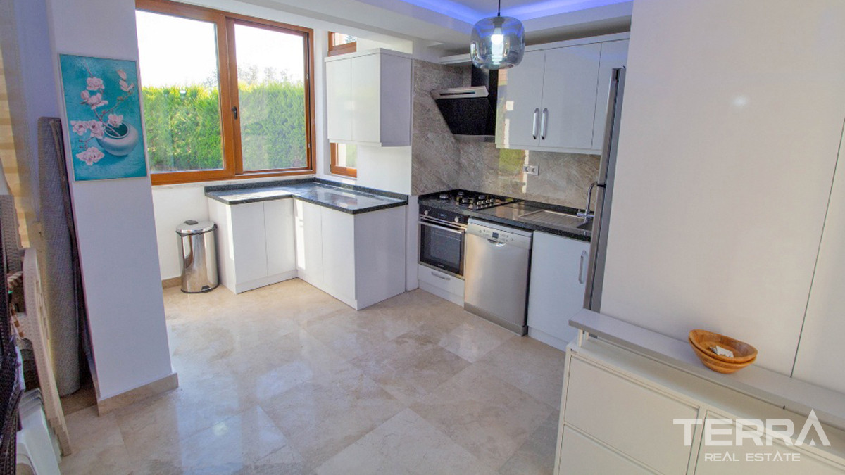 Resale 4-Bedroom Villa with Large Swimming Pool in Fethiye, Ovacık - 56722