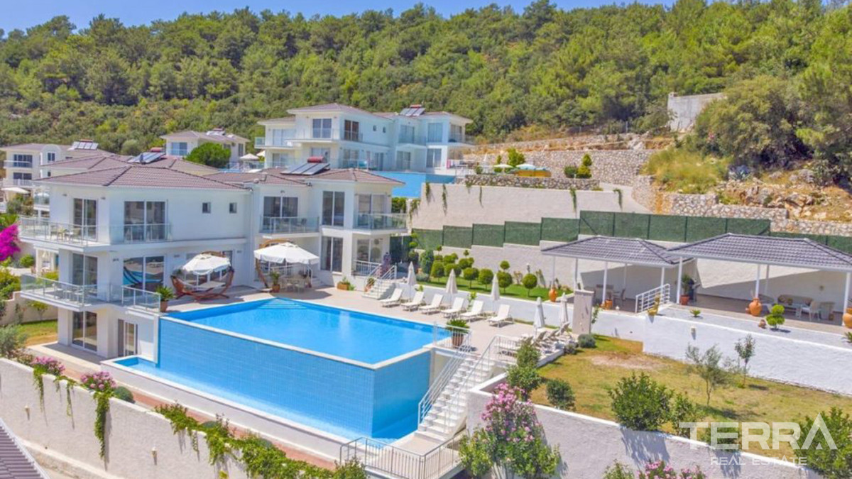 Resale Luxury Villa with Infinity Pool in Fethiye, Ovacık - 57072
