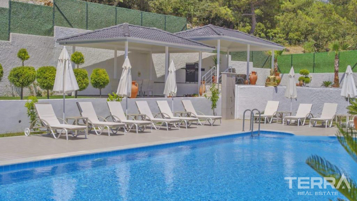 Resale Luxury Villa with Infinity Pool in Fethiye, Ovacık - 57075
