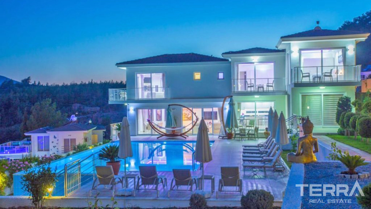 Resale Luxury Villa with Infinity Pool in Fethiye, Ovacık - 57078