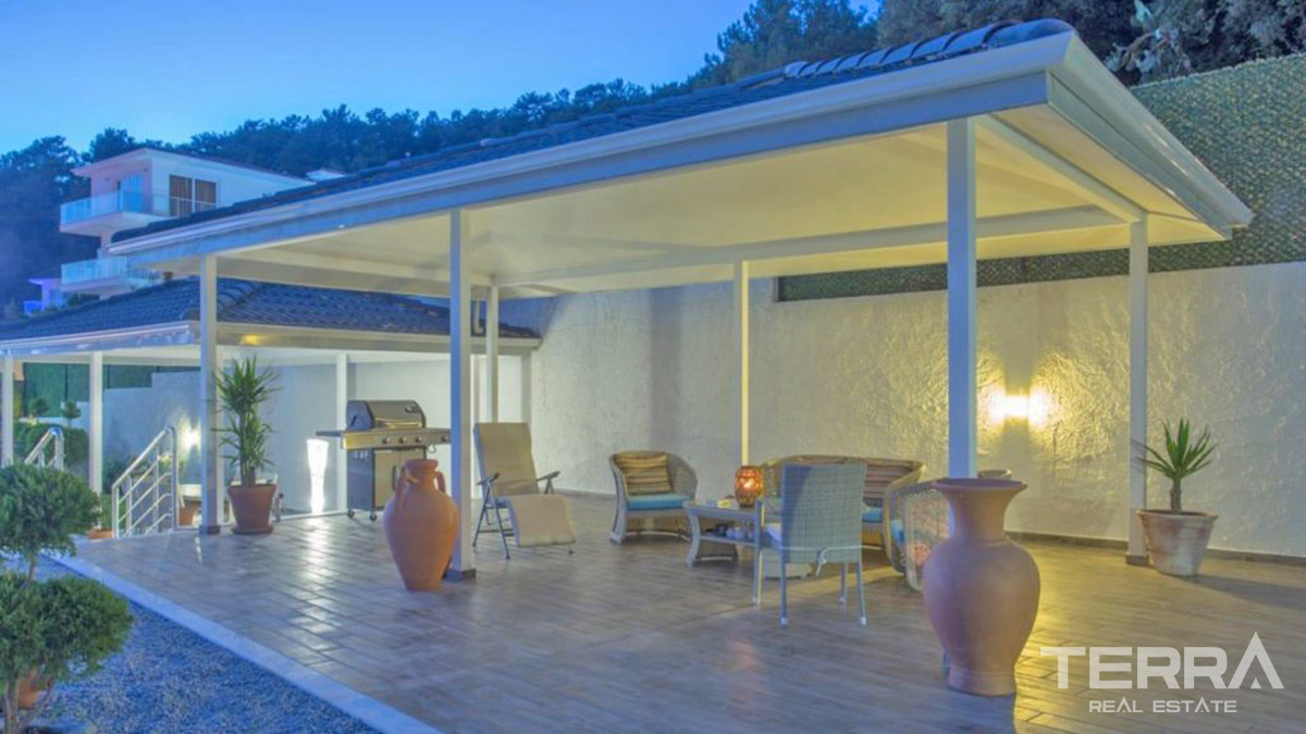 Resale Luxury Villa with Infinity Pool in Fethiye, Ovacık - 57079