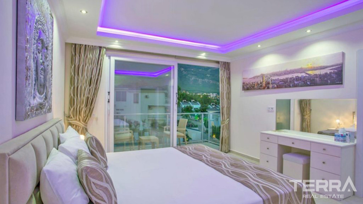 Resale Luxury Villa with Infinity Pool in Fethiye, Ovacık - 57106
