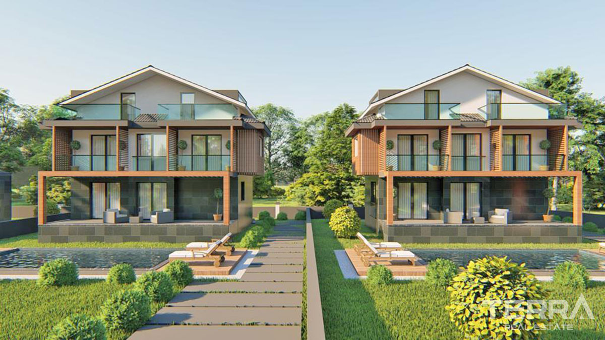 Detached Villas with Private Garden and Swimming Pool in Fethiye Çalış - 57450