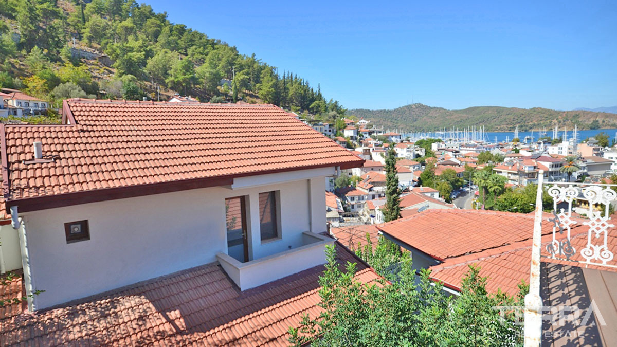 Sea View Villa with Shared Swimming Pool in Fethiye Town - 57672