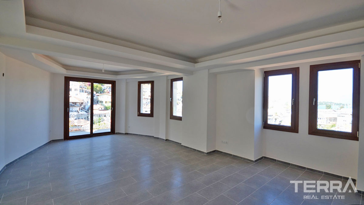 Sea View Villa with Shared Swimming Pool in Fethiye Town - 57685
